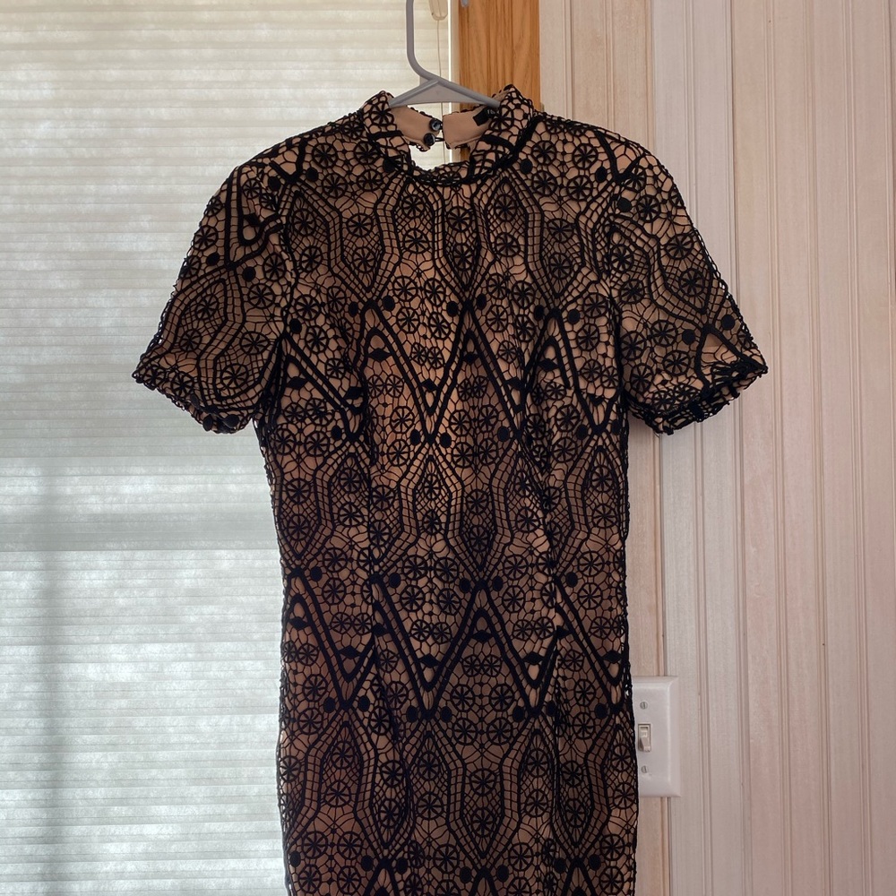 Forever 21 Lace Dress